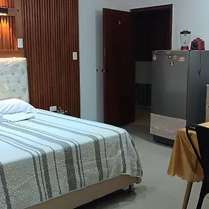 Aleli Comodo Apart/std, Aero/pto,t/nal De Transporte Apartamento Cali